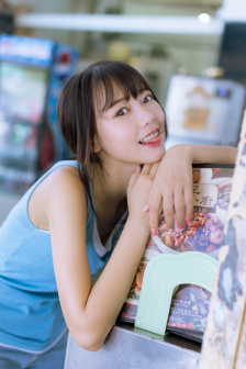 她她她